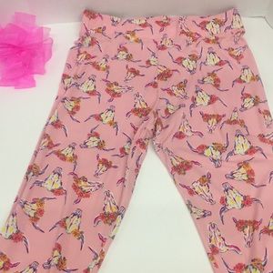 Simply Southern JR pink leggings with cow skulls